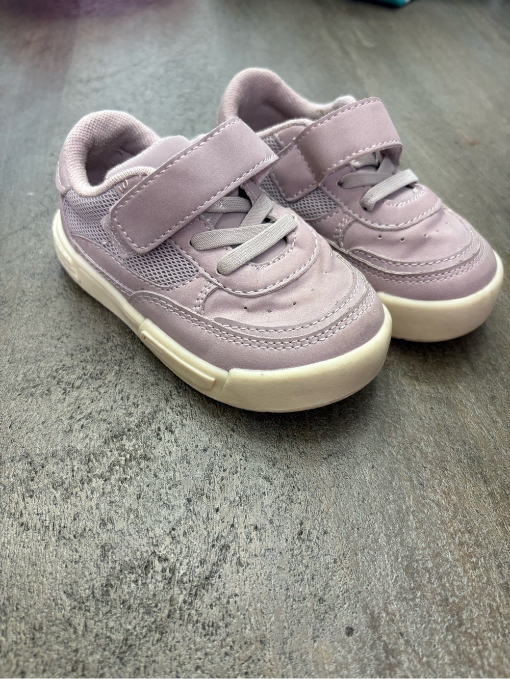Zara Sneakers // 22
